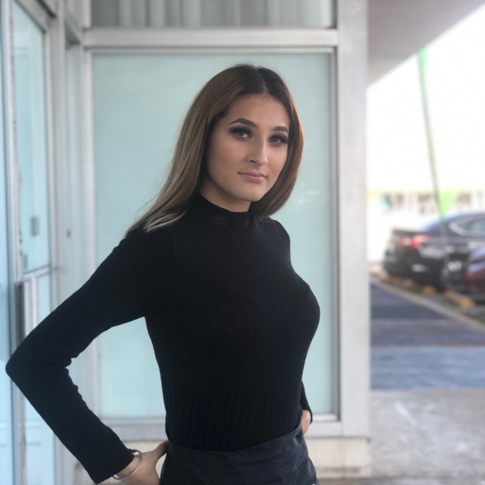 Meet your Posher, Madelen